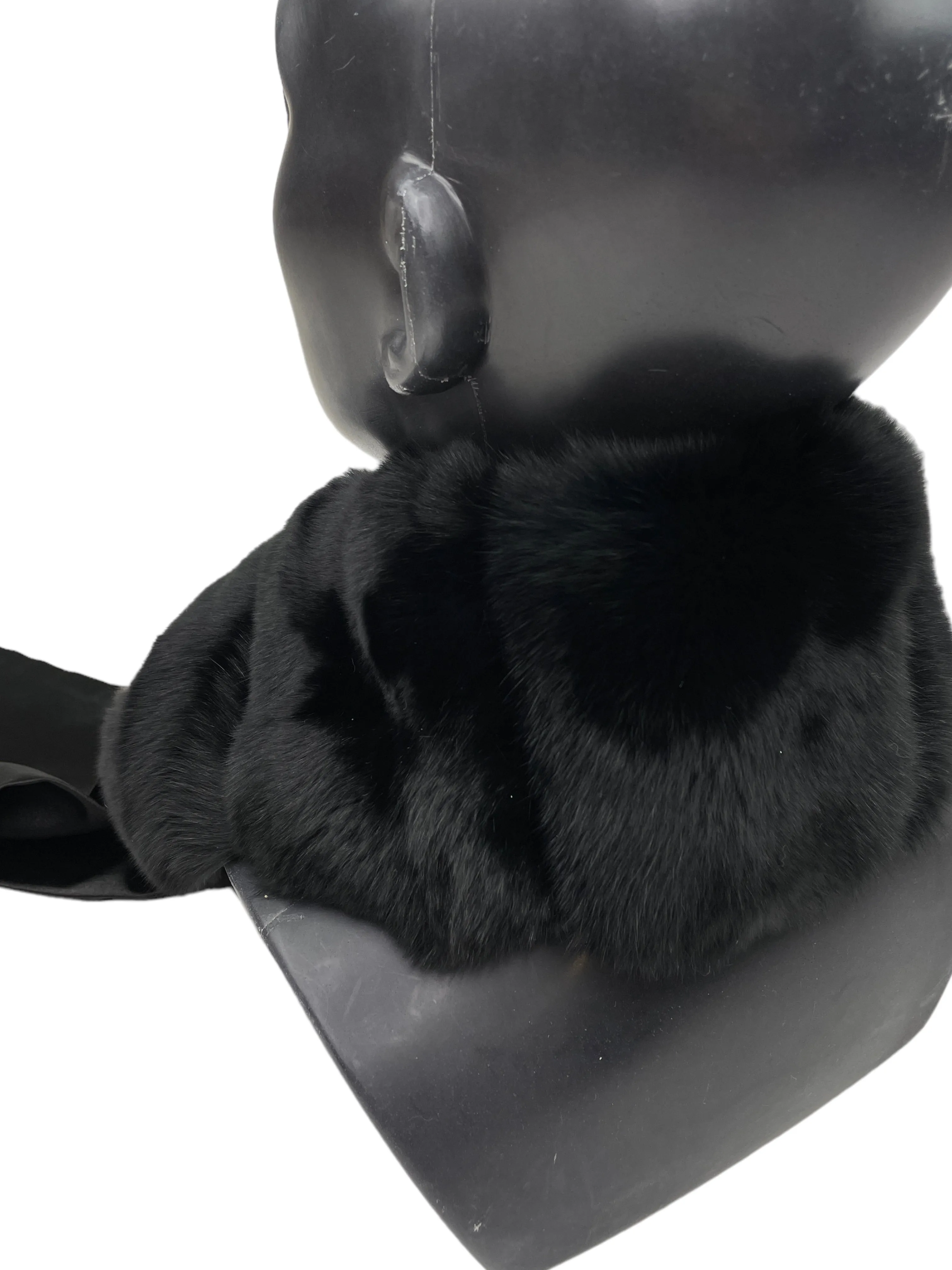 Black Chinchilla Fur Collar