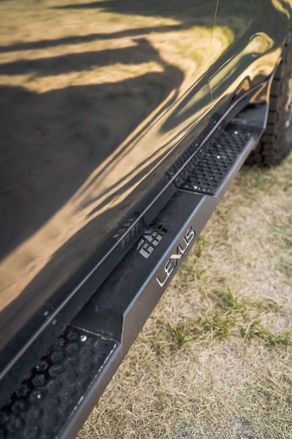 CBI LX570 Rock Sliders - 2019-2021