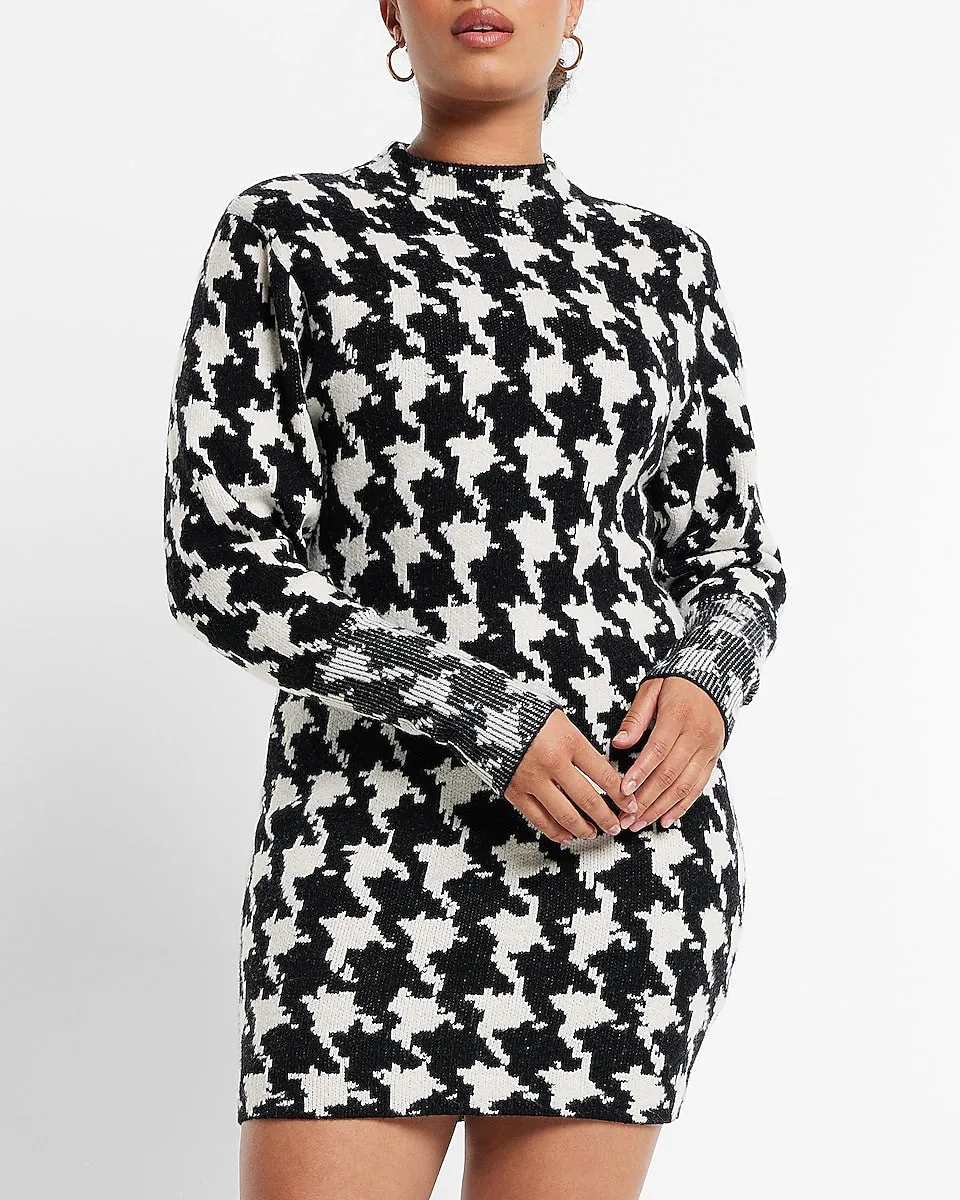 Houndstooth Mock Neck Padded Shoulder Sweater Dress in White Print