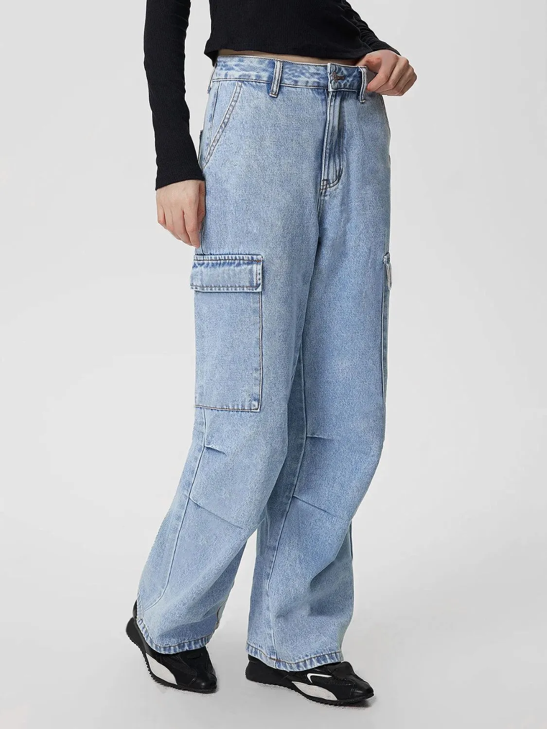 kesley Mid-Rise Waist Jeans with Pockets