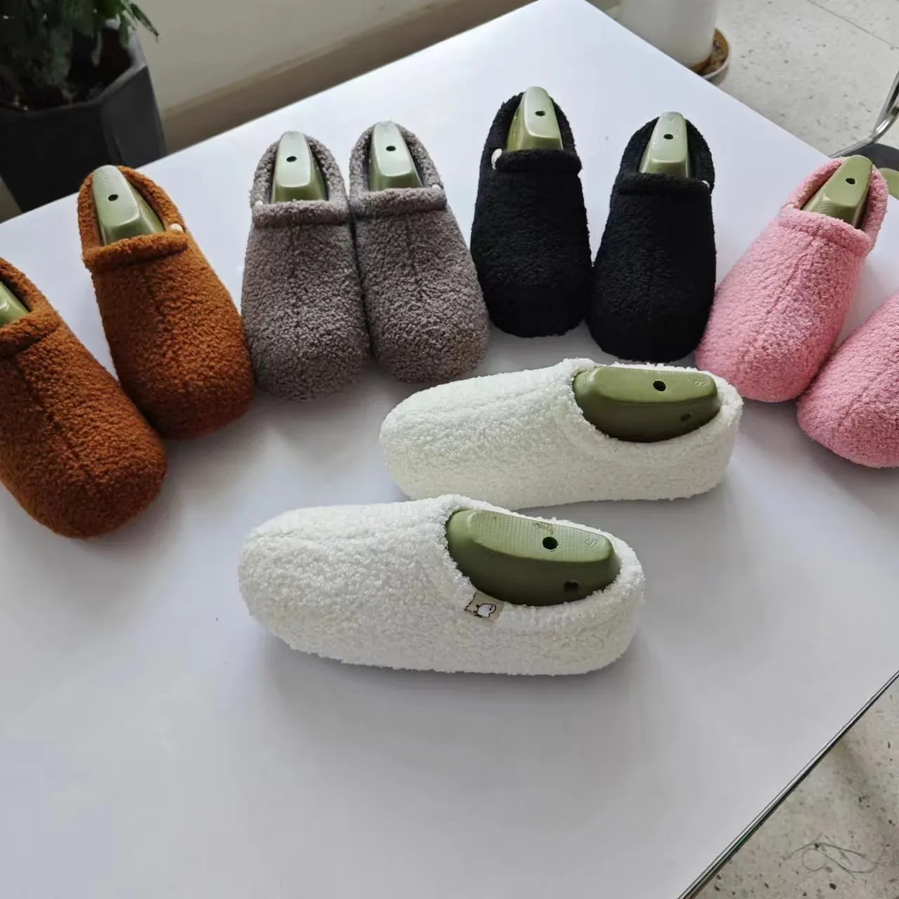 Teddy Plush Full Heel Slippers