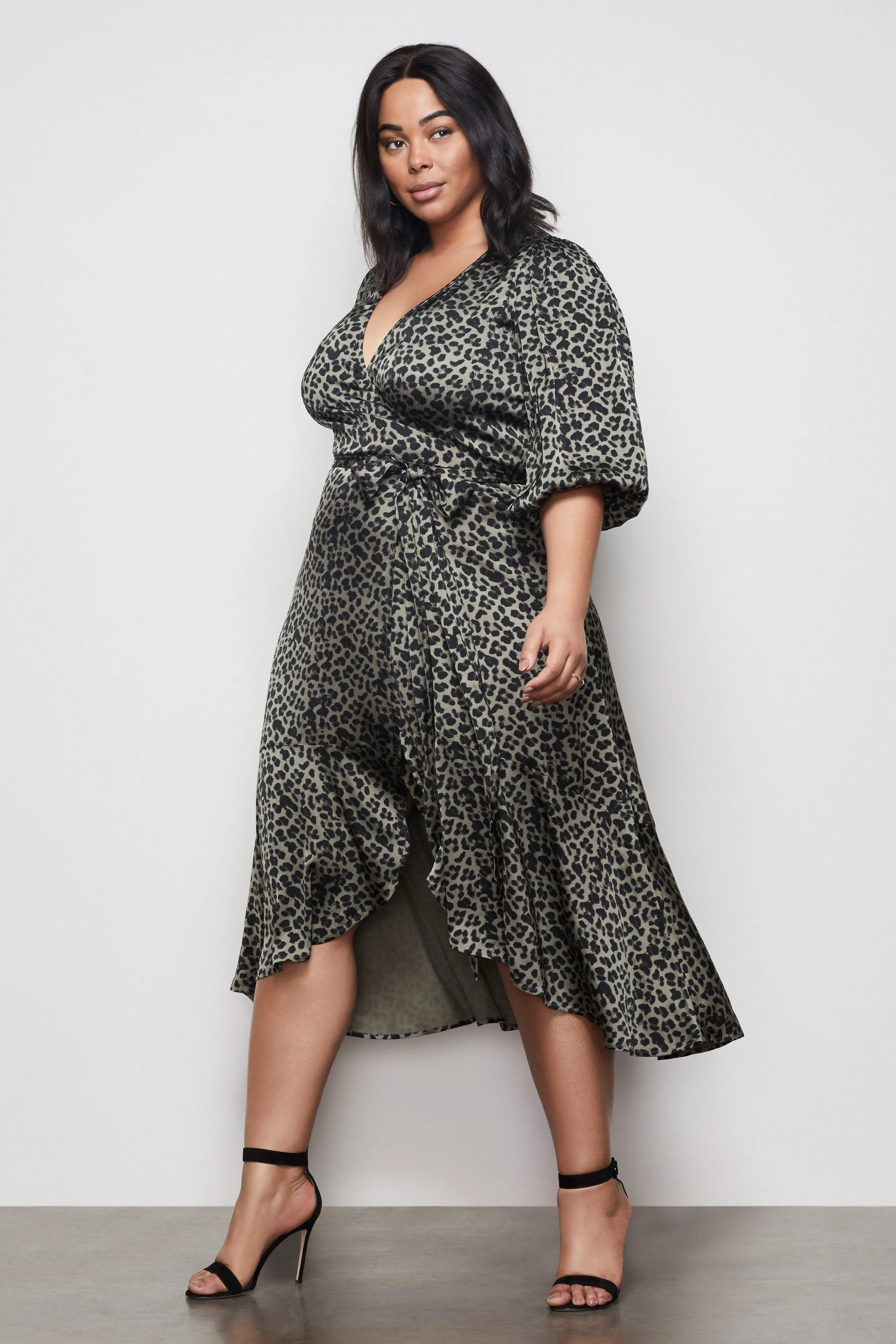 THE WRAP BODY DRESS | SAGE LEOPARD001