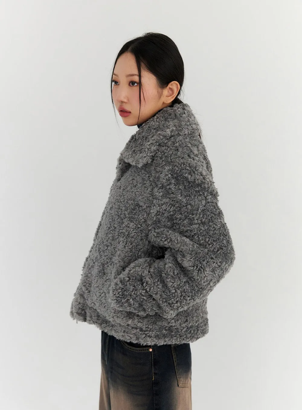 Wide Collar Faux Fur Jacket CN315